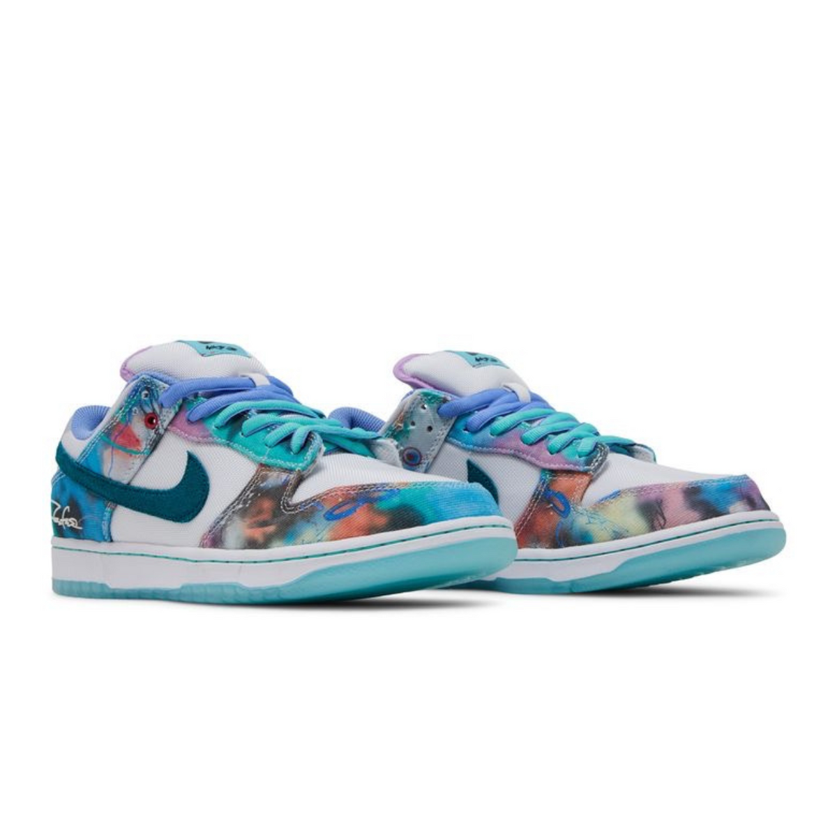 Nike SB Dunk Low 'Bleached Aqua' (Women)
