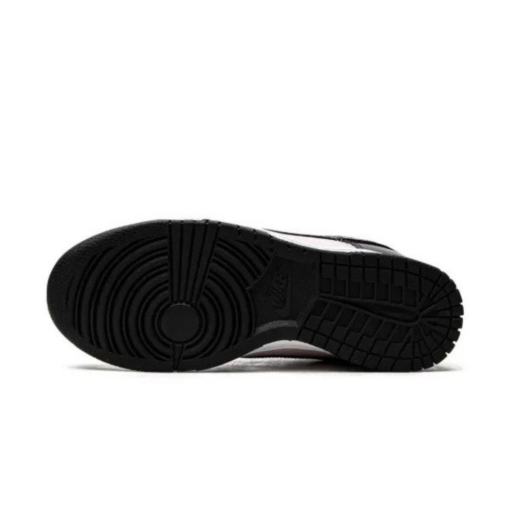 Nike SB Dunk Low 'Pink Black Patent' (Women)