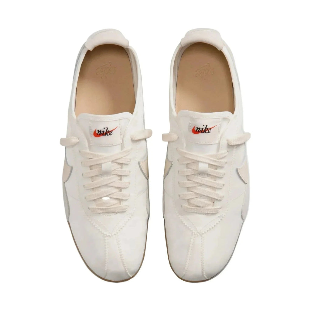 Nike Moon Shoe OG 'Summit White Gum' (Women)