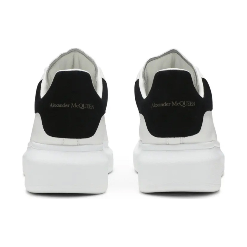 Alexander McQueen Oversized Sneaker 'White Black' (Unisex) — 2-Hour Delivery