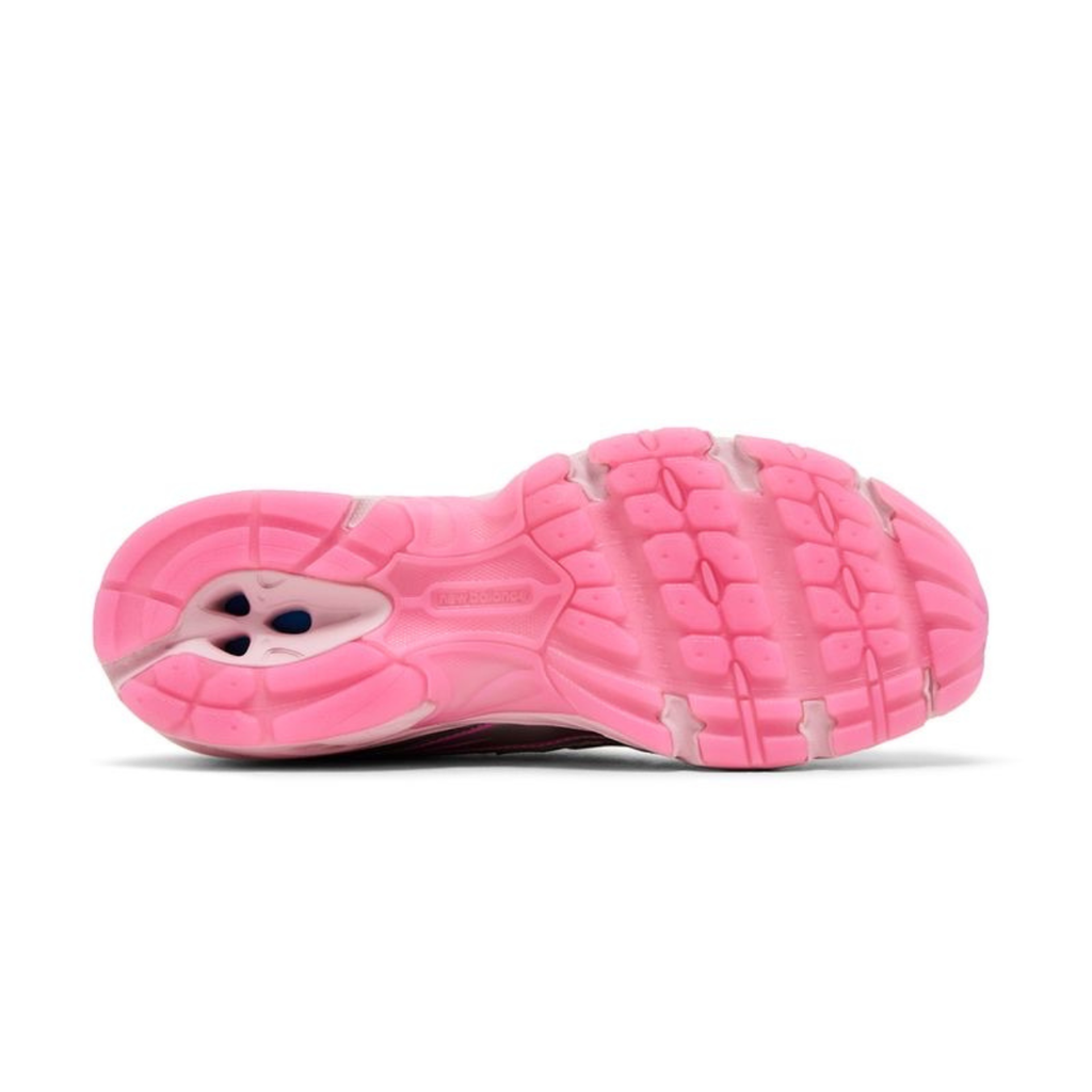 New Balance x atmos pink 740 'Pink Vacation' (Women)