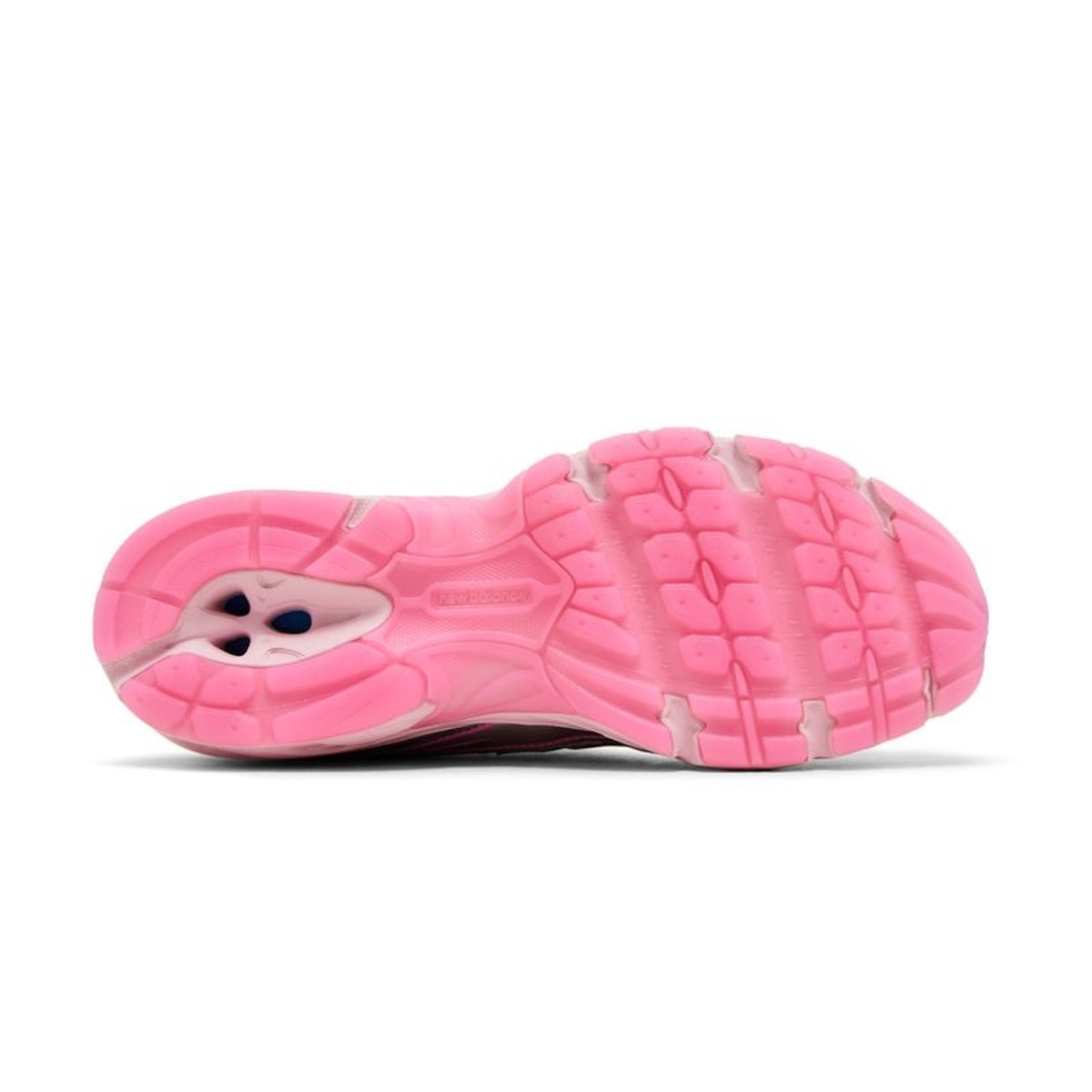 New Balance x atmos pink 740 'Pink Vacation' (Women)