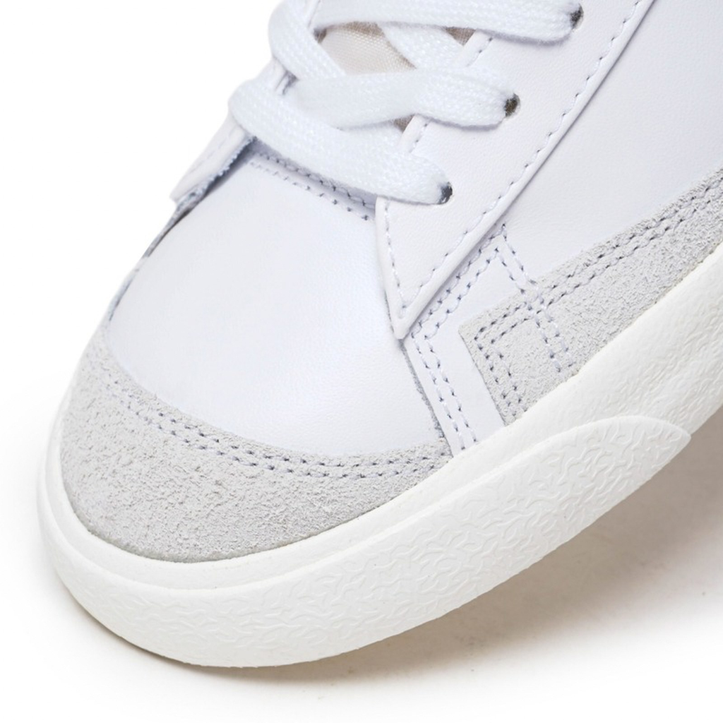 Nike Blazer Mid '77 Vintage 'White Black' (Unisex)