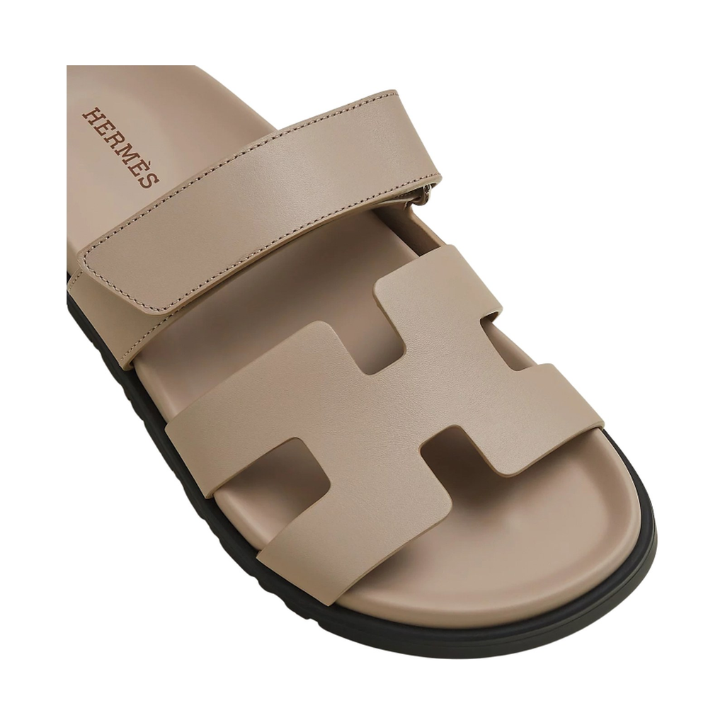 Hermès Chypre Sandal 'Beige Mastic Calfskin' (Women)
