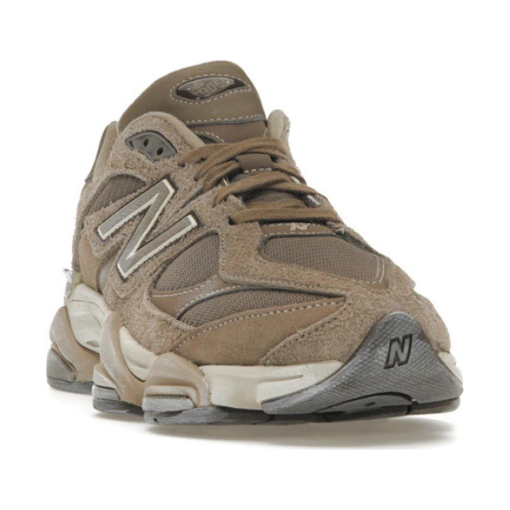 New Balance 9060 'Mushroom Timberwolf' (Women)