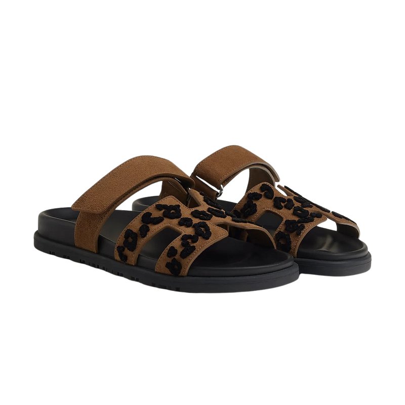 Hermès Chypre Sandal 'Brun Fumé' (Women)